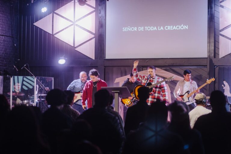 Worship Team La Tribu 768x512